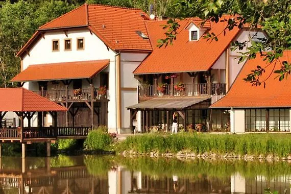 Kramolka Ferienhaus *